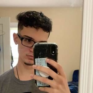 Meet your Posher, Devin